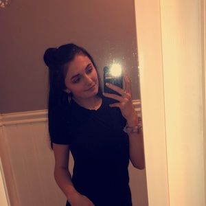 Meet your Posher, Hailey